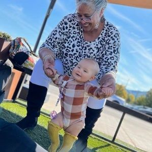 Meet your Posher, Dianne